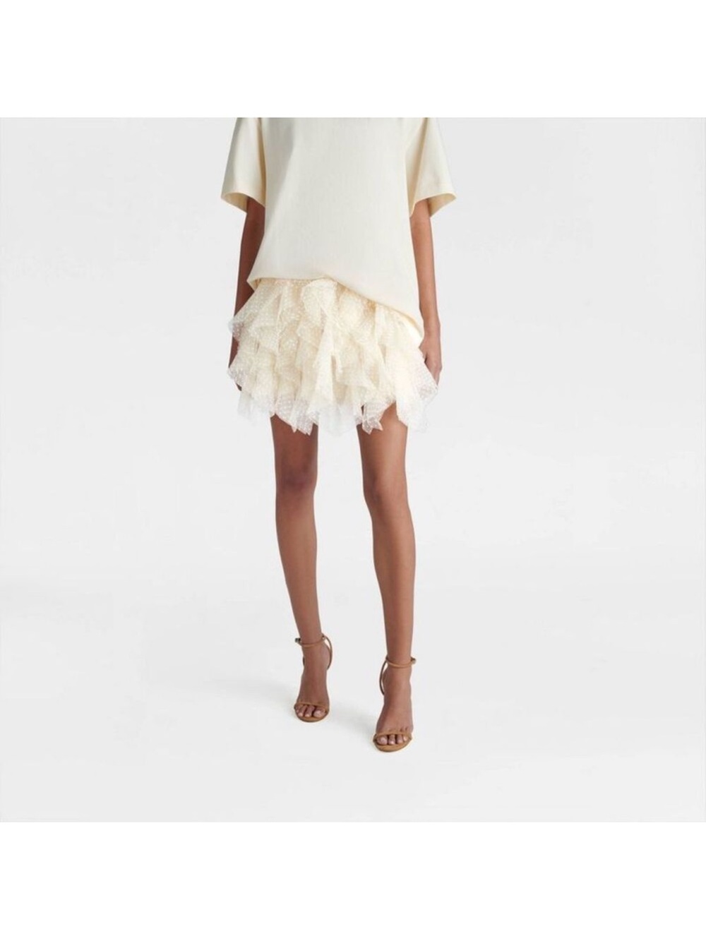 NWT KBB Ivory Layered Tulle Mini Skirt. The ruffled mini KBB by Kahlana Size M